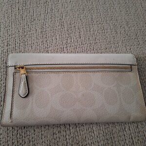 Coach wallet